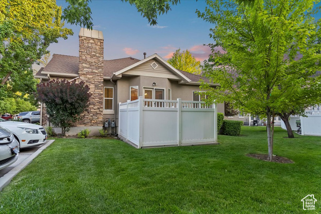 Photo 5 for MLS #2090354 at 696 S Clearwater Falls Dr