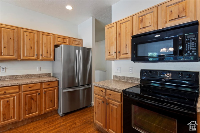 Photo 15 for MLS #2090354 at 696 S Clearwater Falls Dr