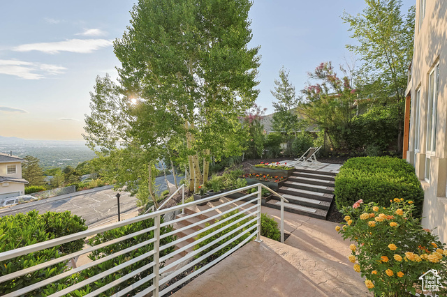 Photo 84 for MLS #2090381 at 2093 S Lakeline Dr