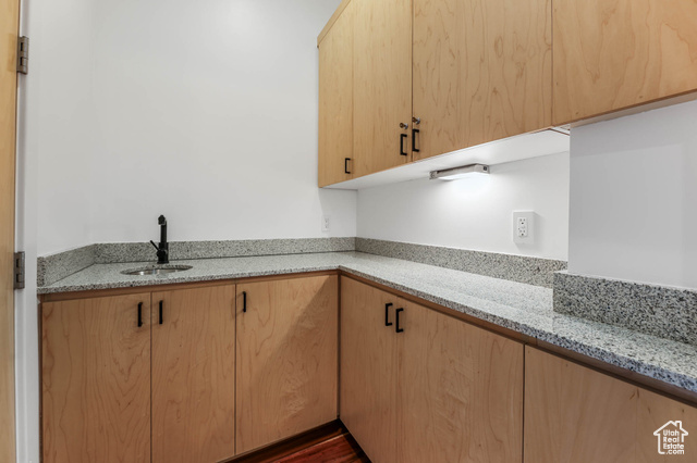 Photo 22 for MLS #2090381 at 2093 S Lakeline Dr