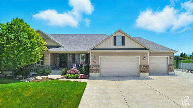 674 S 150 W, Hyde Park UT 84318