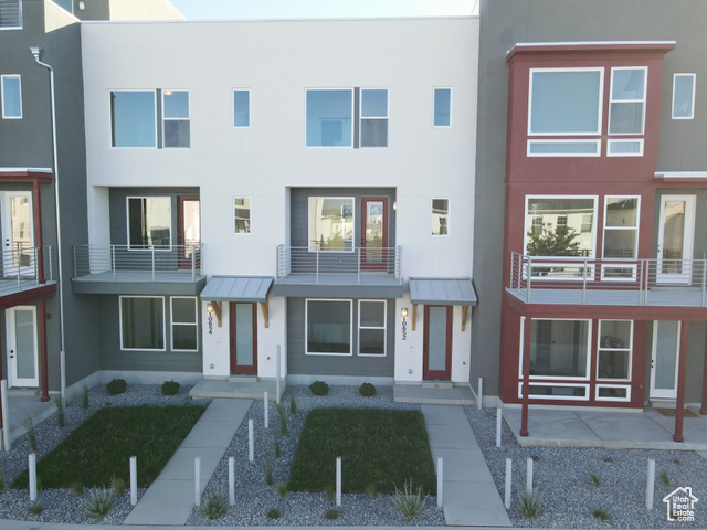 10654 S PIPESTONE WAY #155, South Jordan UT 84009