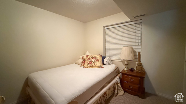 Photo 21 for MLS #2090434 at 143 E Chestnut St