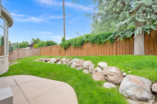 Photo 11 for MLS #2090443 at 7195 S Villandrie Ln