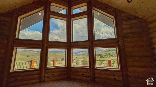 Photo 4 for MLS #2090446 at 5236 N Holly Way