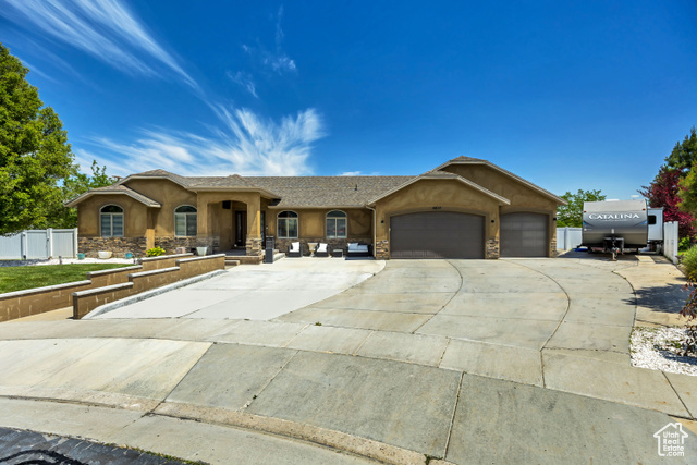 Photo 2 for MLS #2090492 at 5617 W High Spirit Ct