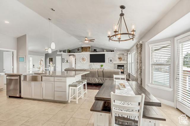 Photo 7 for MLS #2090492 at 5617 W High Spirit Ct