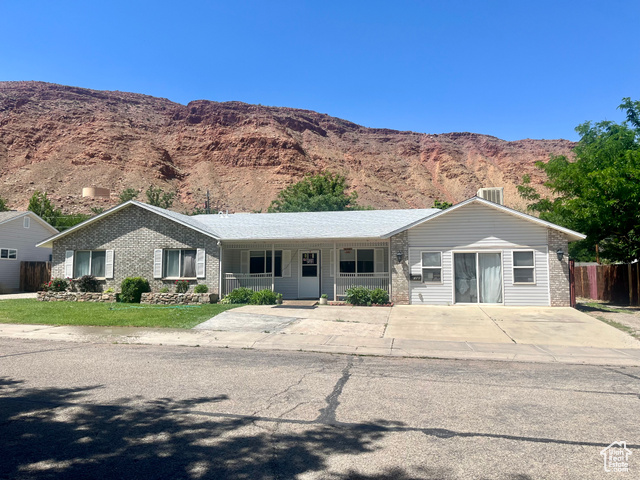 766 HUNTRIDGE DR, Moab UT 84532