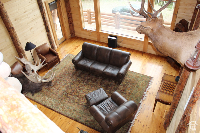 Photo 42 for MLS #2090495 at 45 W Twin Creeks Rd