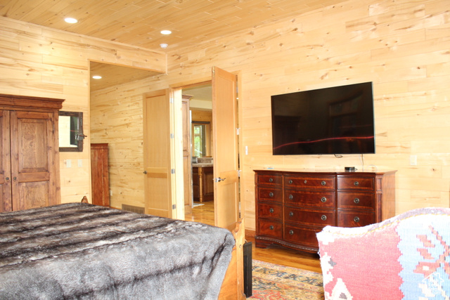 Photo 28 for MLS #2090495 at 45 W Twin Creeks Rd