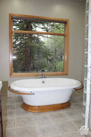 Photo 31 for MLS #2090495 at 45 W Twin Creeks Rd