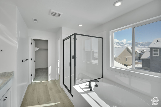 Photo 27 for MLS #2090508 at 1972 E Burger St #1236