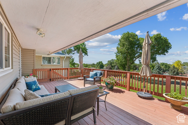 Photo 62 for MLS #2090517 at 975 E Canyon Breeze