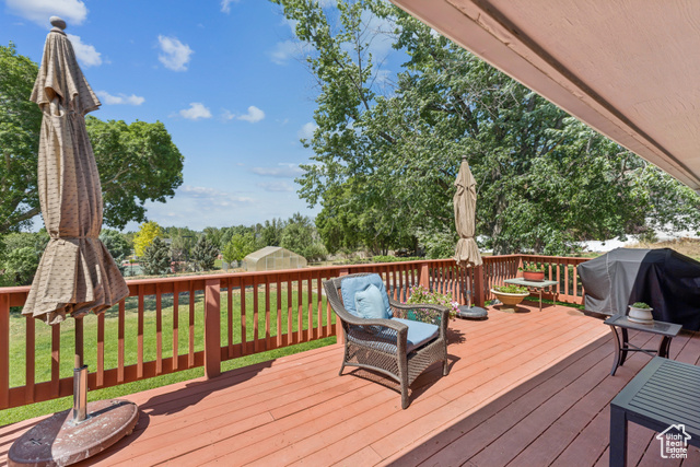 Photo 64 for MLS #2090517 at 975 E Canyon Breeze