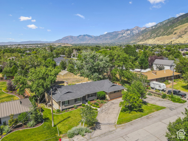 Photo 79 for MLS #2090517 at 975 E Canyon Breeze