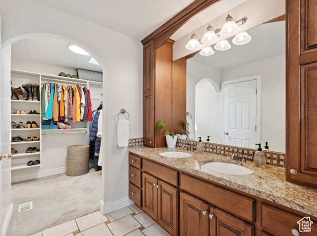 Photo 23 for MLS #2090517 at 975 E Canyon Breeze
