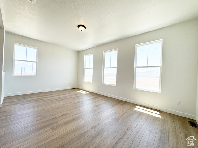 Photo 14 for MLS #2090542 at 6648 W 11800 South