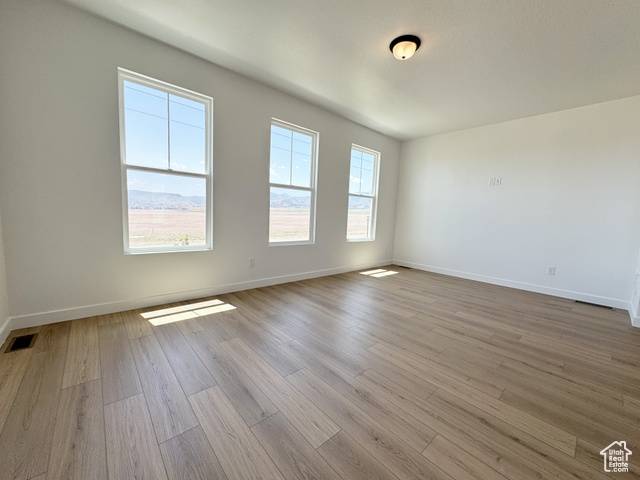Photo 12 for MLS #2090542 at 6648 W 11800 South