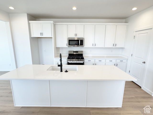 Photo 11 for MLS #2090542 at 6648 W 11800 South