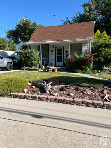 130 E 700 S Springville, Utah Nestled in the serene Springville neighborhood, this charming 2-bedroom, 1-bathroom rambler offers 1,132 sq ft of comfortable living space. Built in 1922, it combines character with practicality-perfect for first-time home-buyers or investors alike. Enjoy easy access to I-15, Walmart, Smith's Marketplace, and the Art City Museum. The home is also conveniently located near local schools and parks, making it an ideal spot for everyday living. Don't miss out on this opportunity to own a cozy, well-located home in a vibrant and growing community Square footage figures are provided as a courtesy estimate only and were obtained from county records . Buyer is advised to obtain an independent measurement. Seller works from home-No showings before 5:30pm Monday through Friday