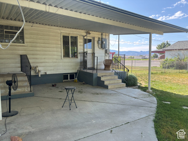 Photo 17 for MLS #2090598 at 622 S Main St
