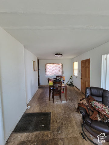Photo 14 for MLS #2090600 at 138 W Geneva Dr