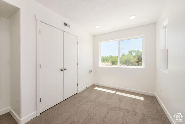 Photo 12 for MLS #2090607 at 903 W Bullion St