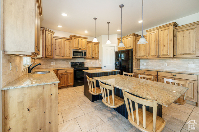 Photo 15 for MLS #2090608 at 634 Wasatch Way