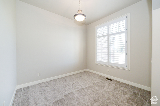 Photo 7 for MLS #2090608 at 634 Wasatch Way