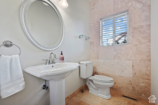 Photo 16 for MLS #2090610 at 503 W 650 South