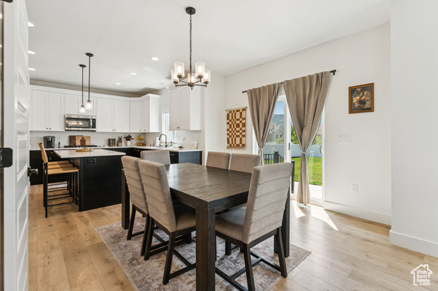 Photo 10 for MLS #2090615 at 2858 S Richards Rd