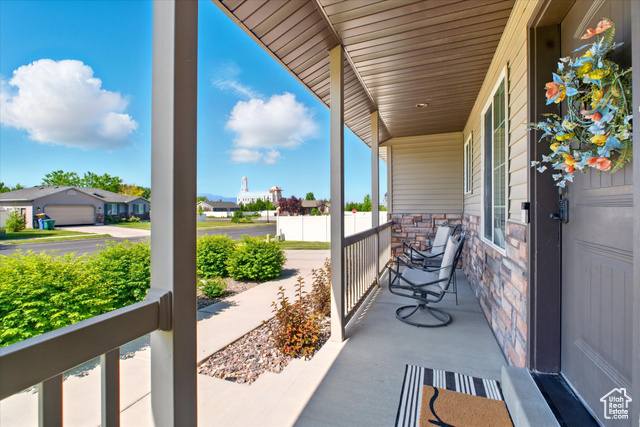 Photo 2 for MLS #2090621 at 581 W 230 North
