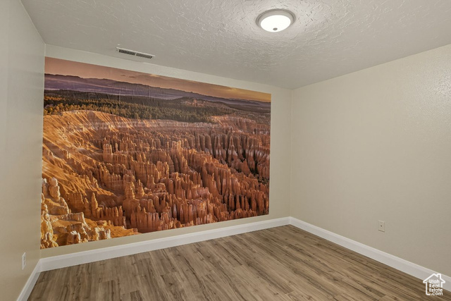 Photo 31 for MLS #2090636 at 397 N Wendy Dr