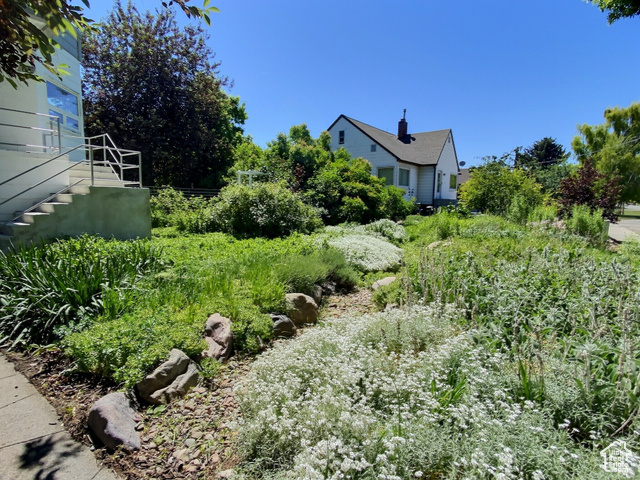 Photo 23 for MLS #2090661 at 143 S State St
