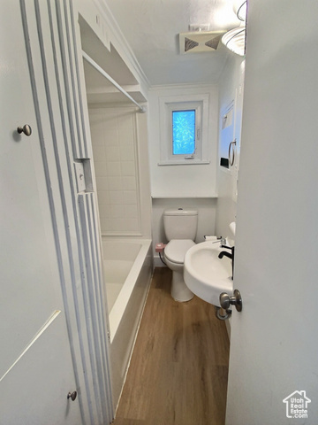 Photo 15 for MLS #2090661 at 143 S State St