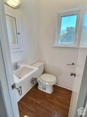 Photo 10 for MLS #2090661 at 143 S State St