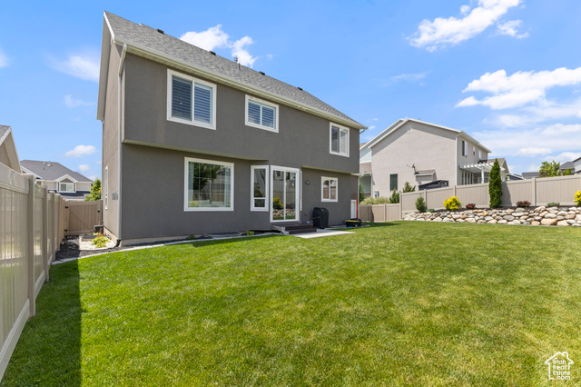 Photo 36 for MLS #2090665 at 776 W Horizon Dr