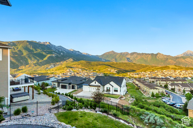 Photo 55 for MLS #2090680 at 2208 E Snow Blossom Way