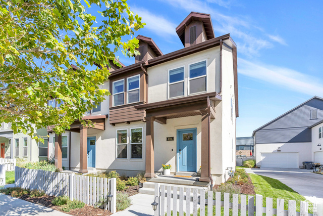 4566 W HARVEST SUN LN, South Jordan UT 84009