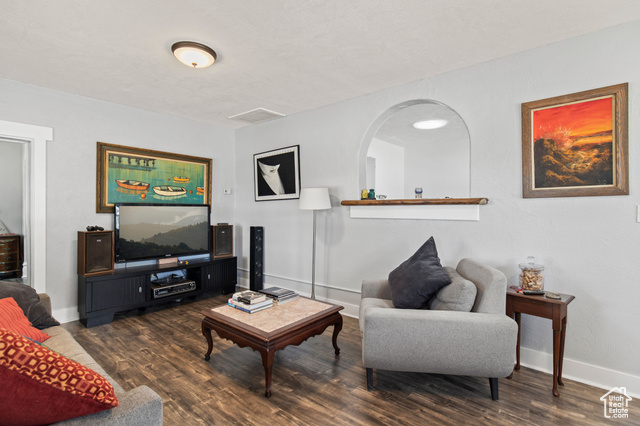 Photo 11 for MLS #2090711 at 195 S 200 East