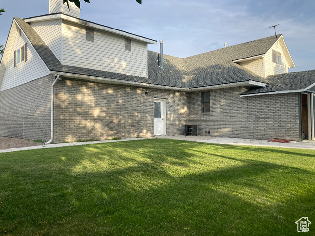 Photo 5 for MLS #2090733 at 3480 S 4000 West