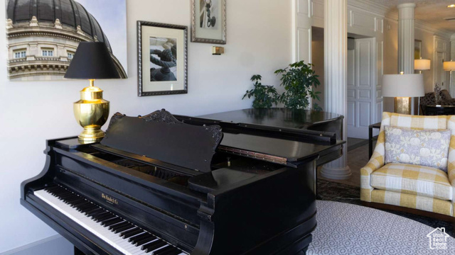 Photo 38 for MLS #2090743 at 241 N Vine St #1E