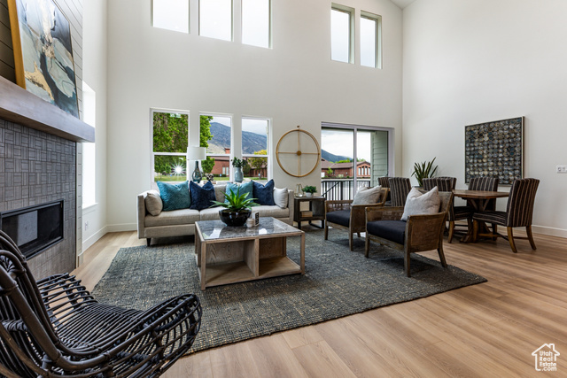 Photo 3 for MLS #2090745 at 1792 N Siena Cir #13