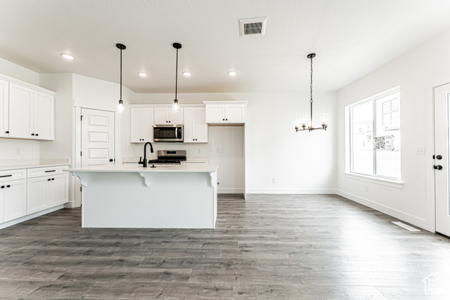 Photo 5 for MLS #2090783 at 2839 N Red Velvet Ln #2335