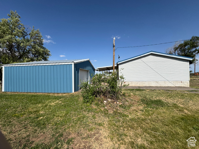 Photo 33 for MLS #2090786 at 6153 E 2000 North