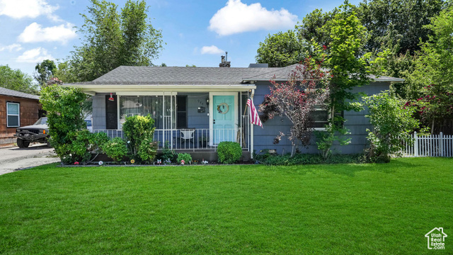 944 E 620 N Provo, Utah Cute 3 bd/1 ba cottage w/detached garage and off street parking in quiet neighborhood just off of 9th East within walking distance to BYU. Current long term reliable tenants are paying $1,600/mo and are happy to stay, but are on a month-to-month lease if the new owner has other plans. Home was recently inspected and while it could use a cosmetic refresh, the fundamentals are solid. Don't miss this chance to fix up a cute single family home or to acquire a new investment property!