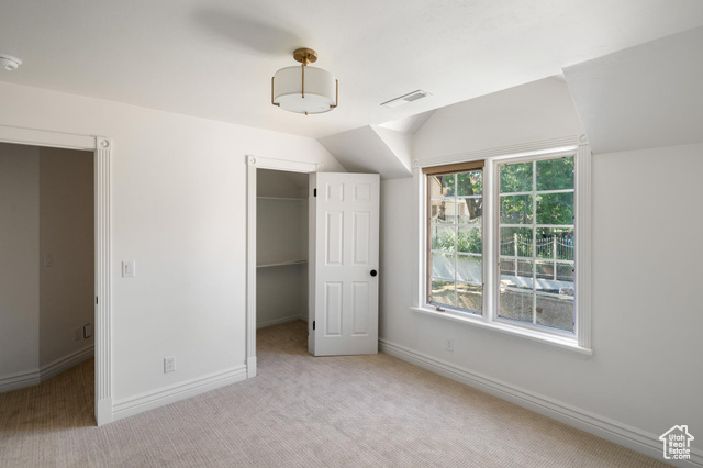Photo 28 for MLS #2090804 at 150 W Westview Cir