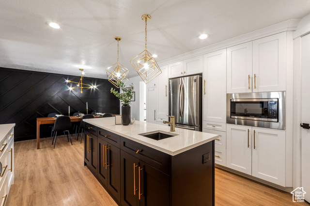 Photo 14 for MLS #2090847 at 1599 Galbraith Ln