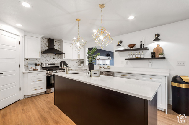 Photo 12 for MLS #2090847 at 1599 Galbraith Ln