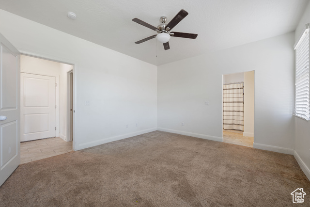 Photo 16 for MLS #2090866 at 258 N Windsor Dr